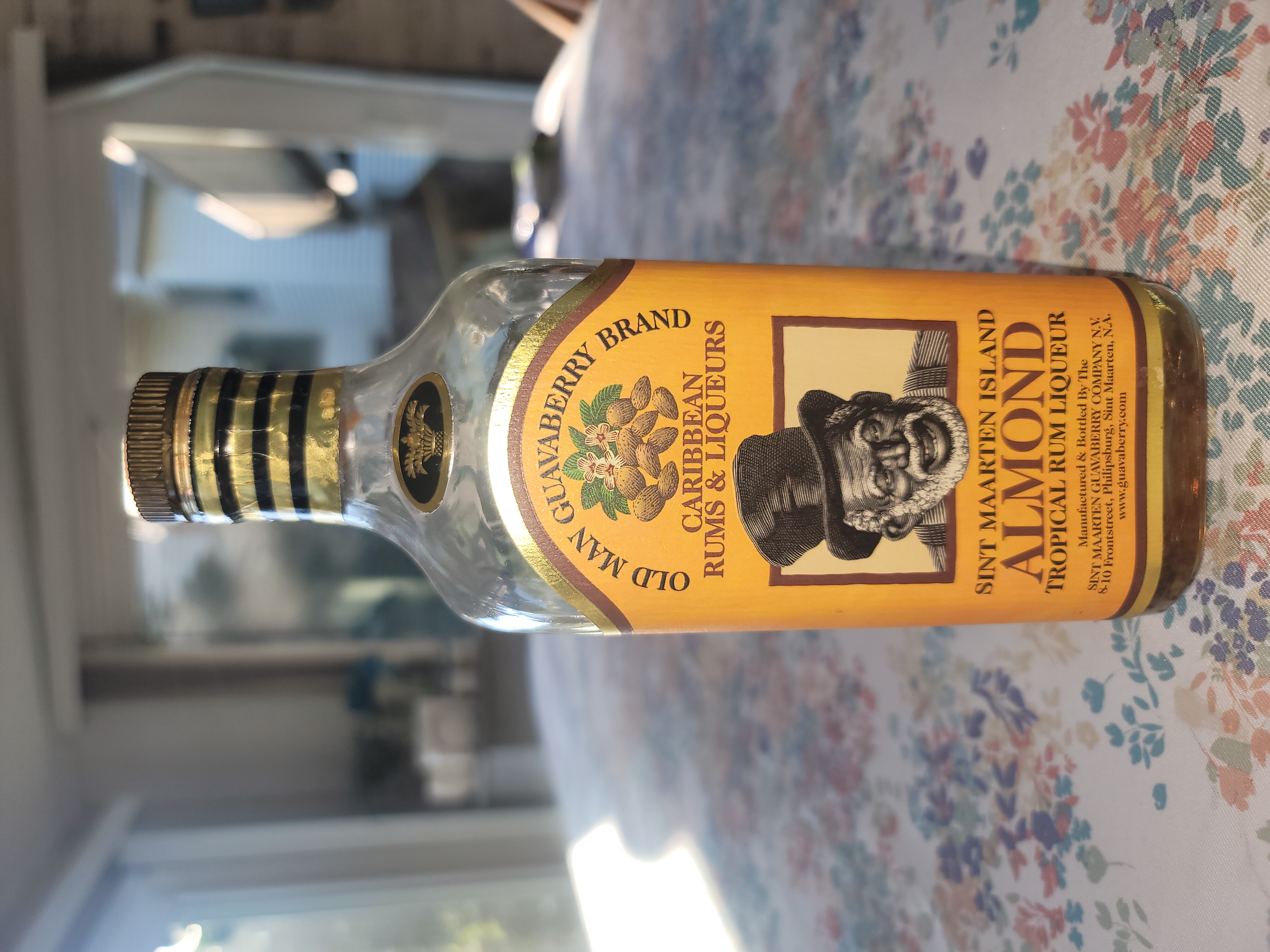 Guavaberry-Almond-Rum-Liqueur